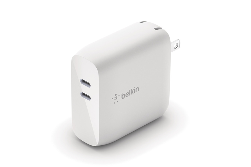 Trên tay Adapter sạc Belkin Thiết kế gọn, trọng lượng nhẹ, công suất 68W